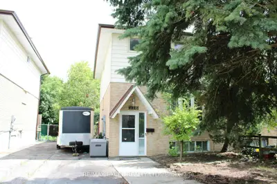 Semi-Detached in Oshawa