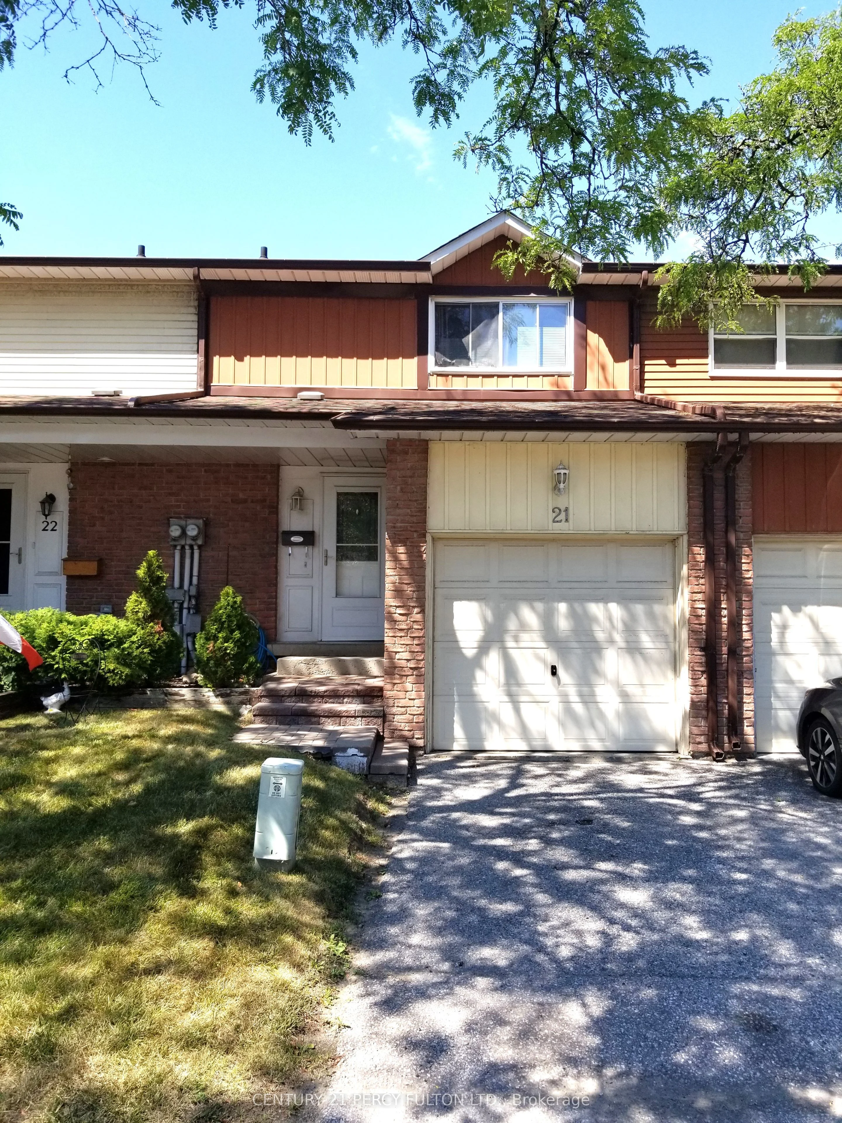 540 Dorchester Drive 21, Oshawa, ON L1J 6M5
