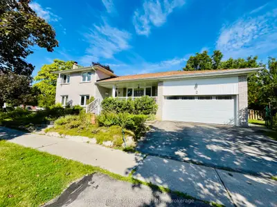 Detached in Toronto