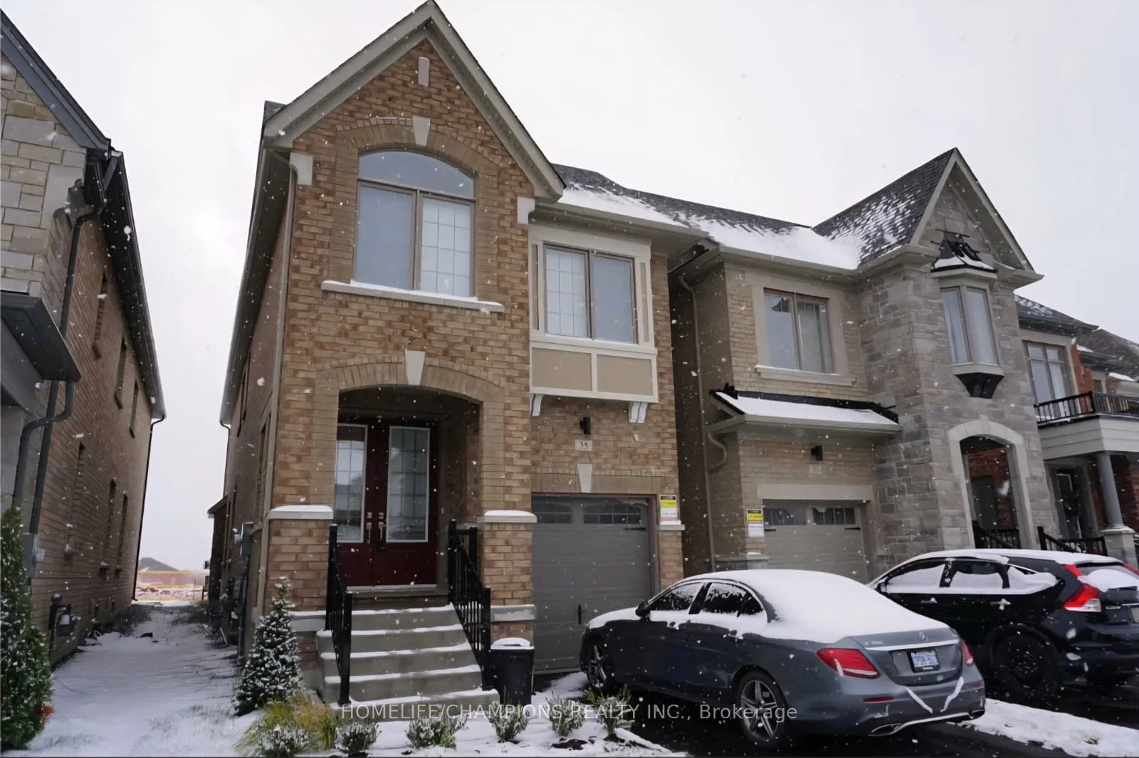 35 Christine Elliot Avenue, Whitby, ON L1P 0B8