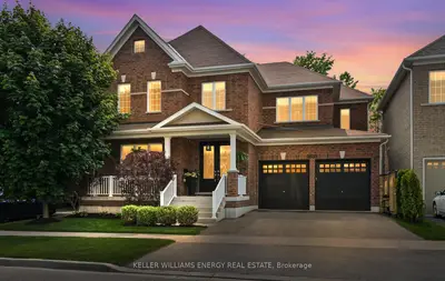 Detached in Oshawa