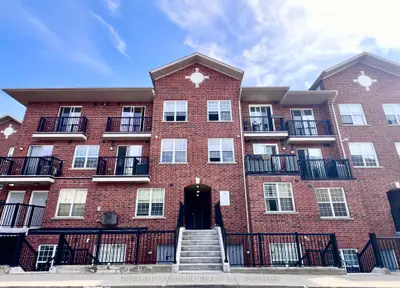 Condo Townhouse in Toronto
