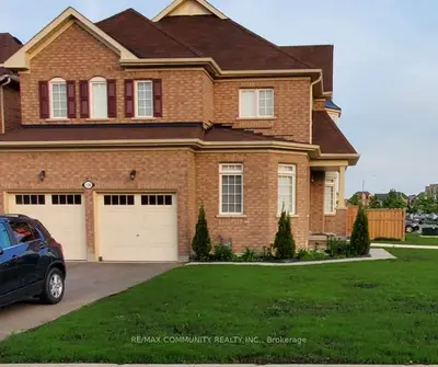 Detached in Clarington