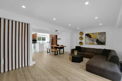 Condo Townhouse in Toronto