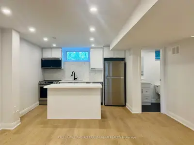 Semi-Detached in Pickering