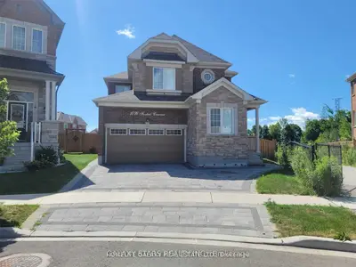 Detached in Pickering