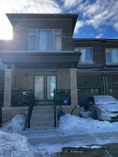 Att/Row/Townhouse in Pickering