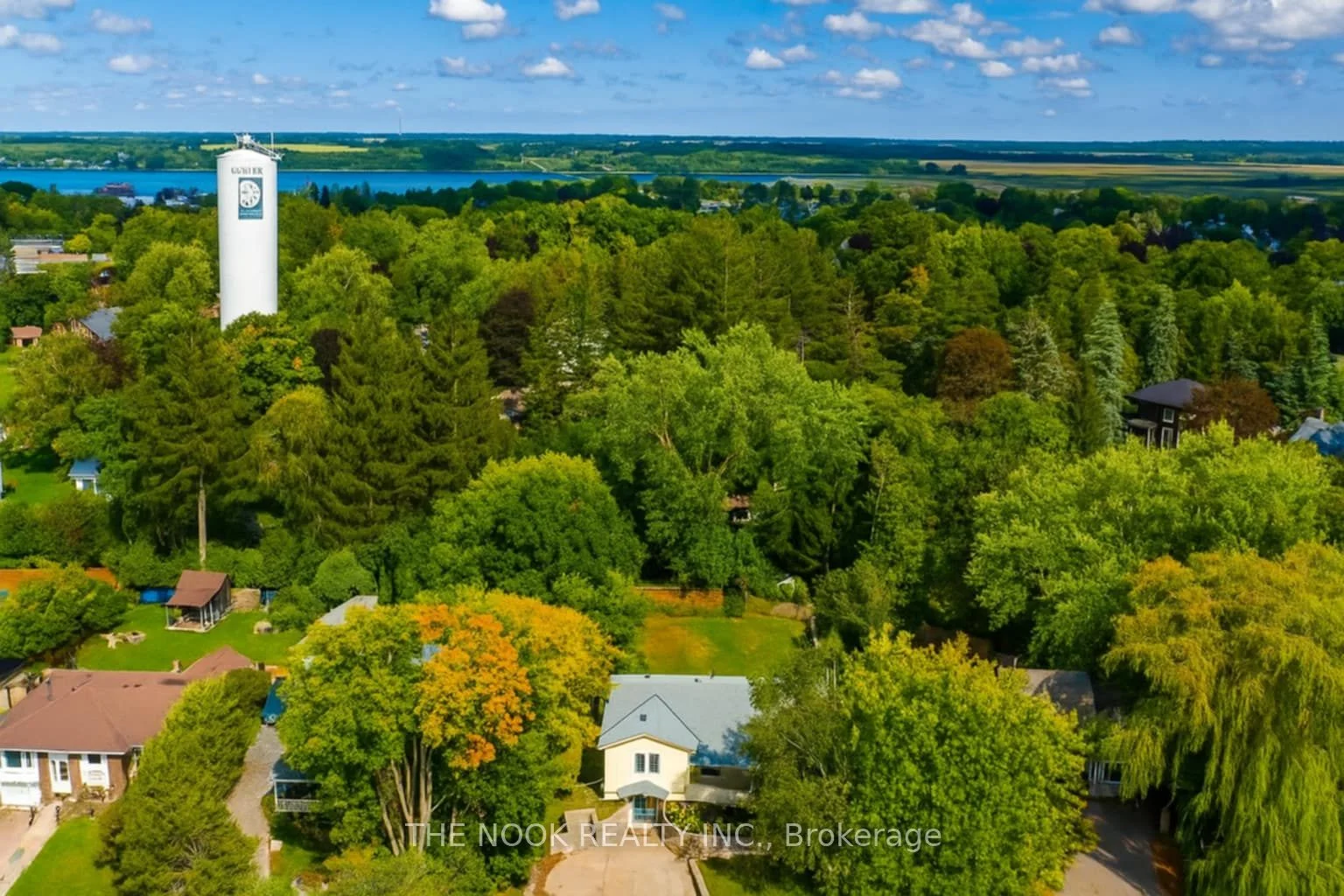 Detached in Scugog