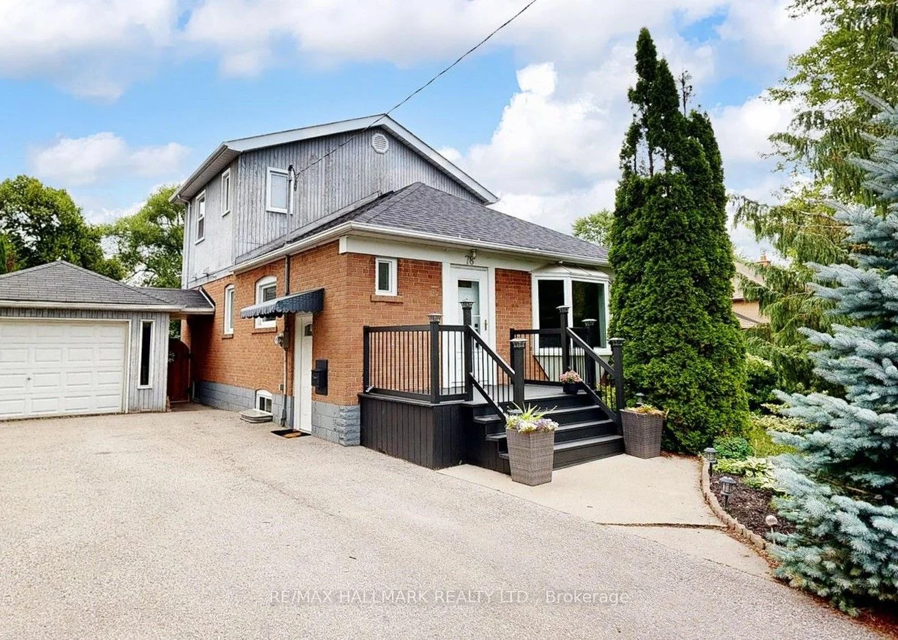 Detached in Toronto