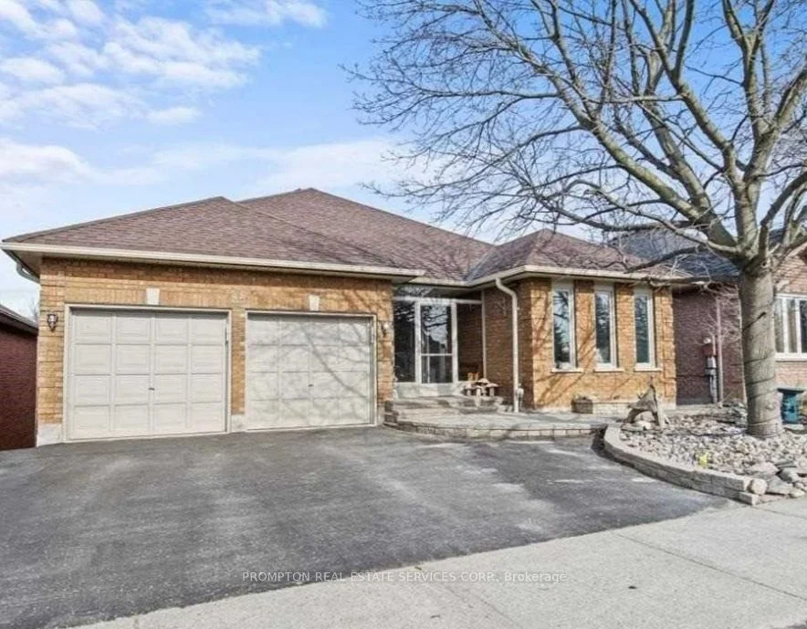 83 Garden Street Lower Bsmt, Whitby, ON L1N 9E7