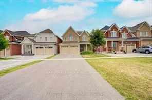 1804 Grandview Street N, Oshawa, ON L1K 0A6