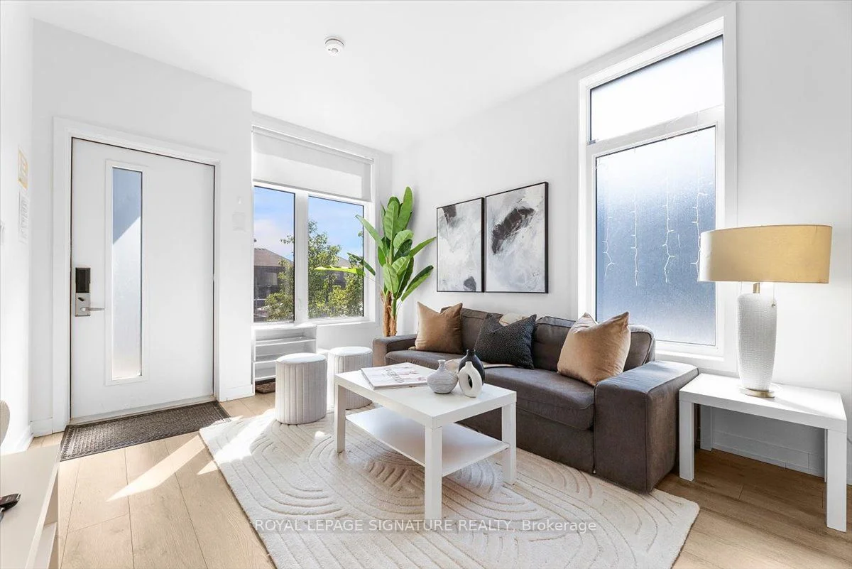 1740 Simcoe Street 49, Oshawa, On L1g 4s1