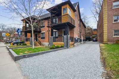 Triplex in Toronto
