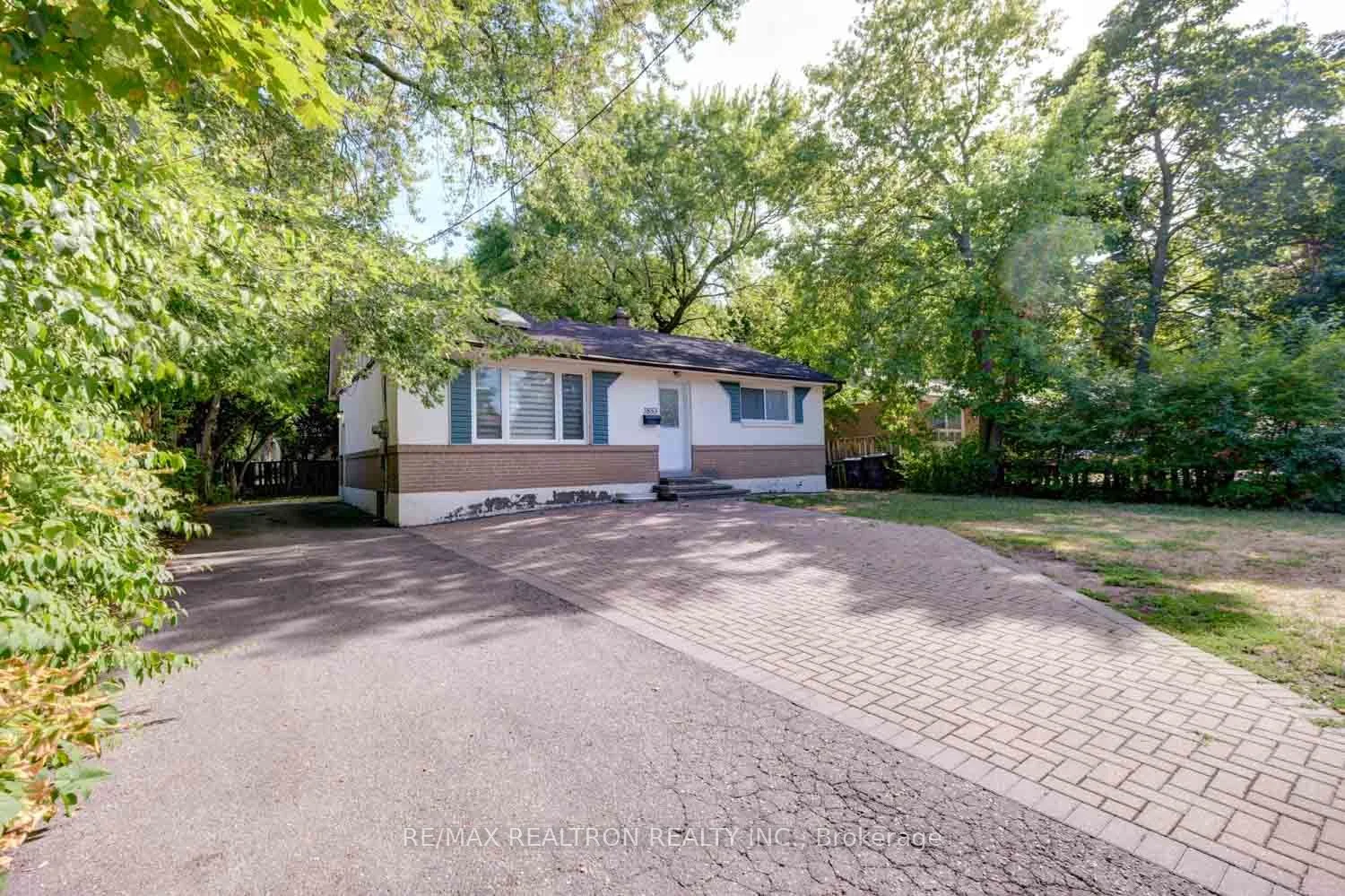 3853 Finch Avenue E, Toronto E05, ON M1T 3G1