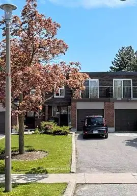 Condo Townhouse in Toronto
