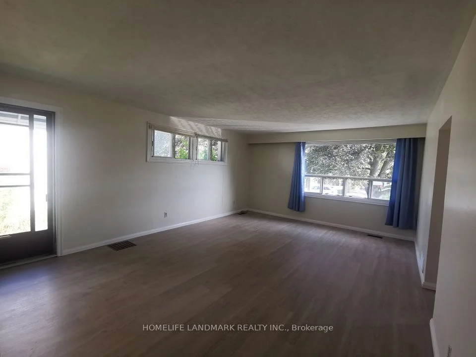 22 Buena Vista Avenue Main unit, Toronto E05, ON M1S 1J2