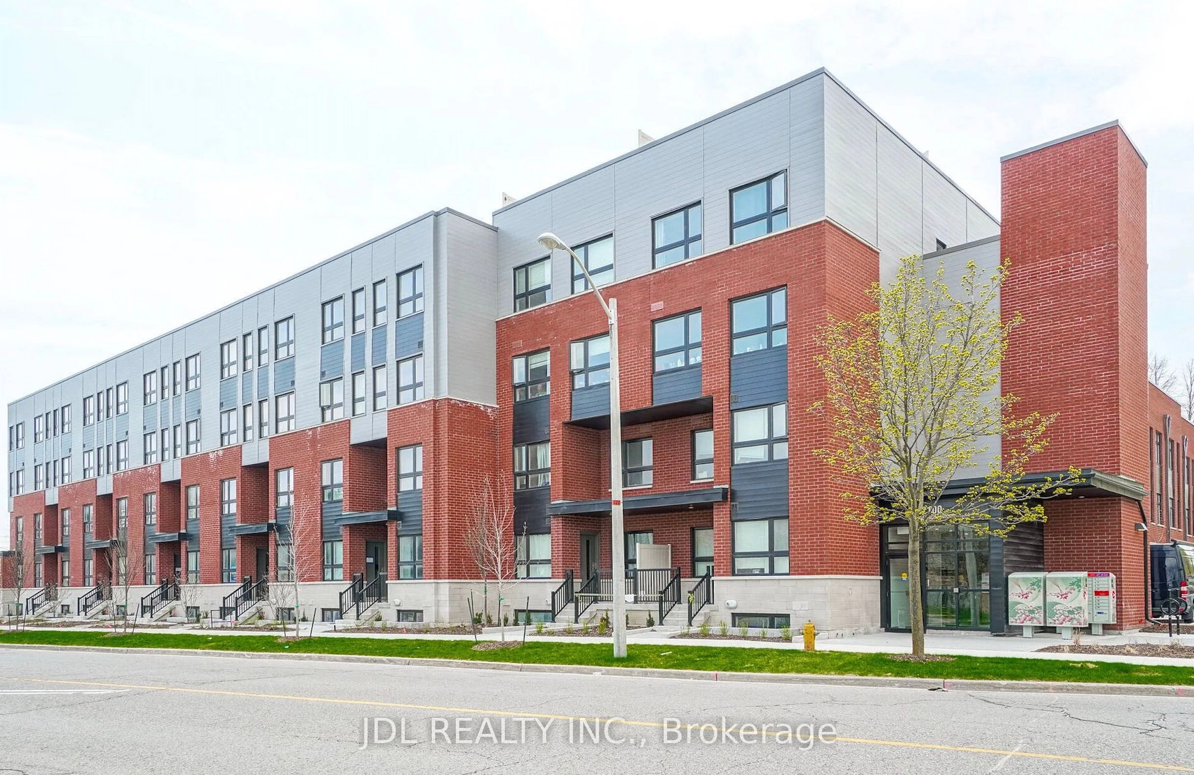 Condo Townhouse in Toronto
