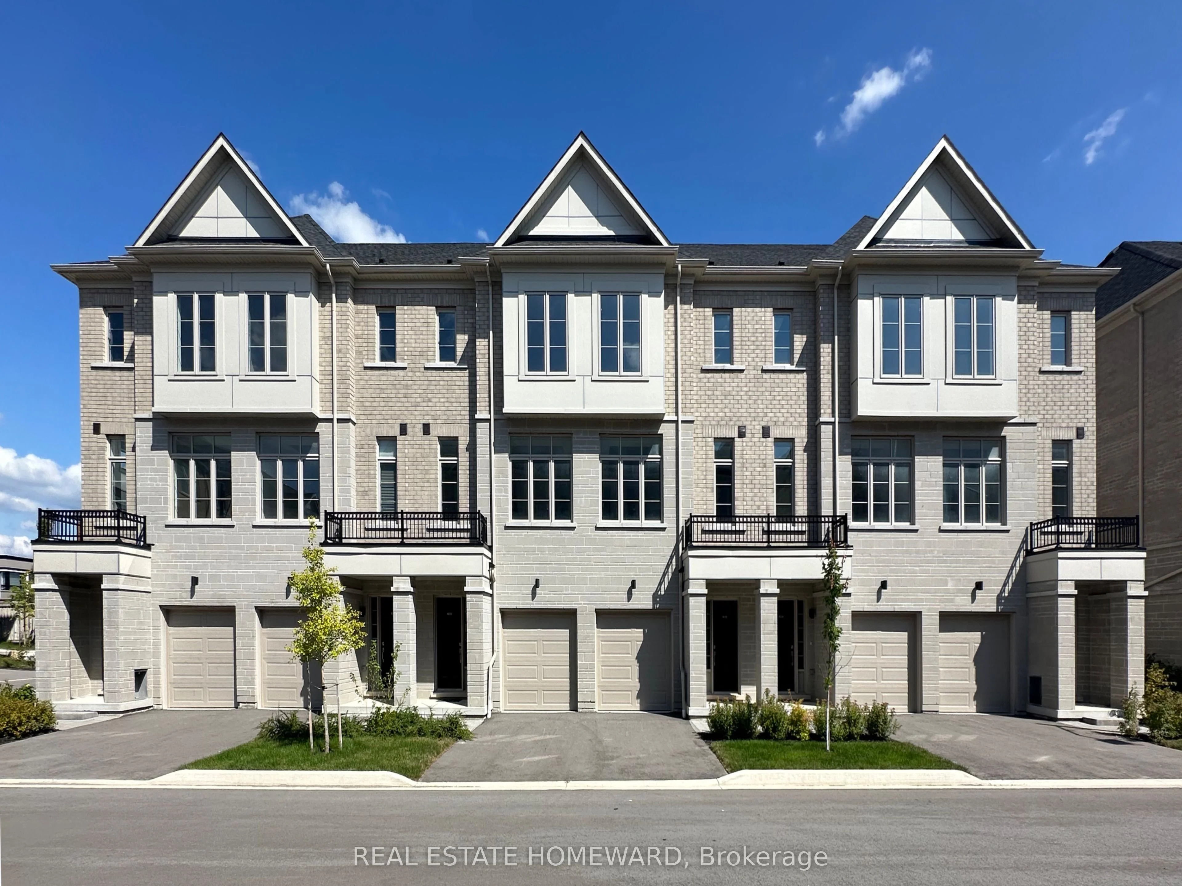 1655 Palmers Sawmill Road 303, Pickering, ON L1X 0R3