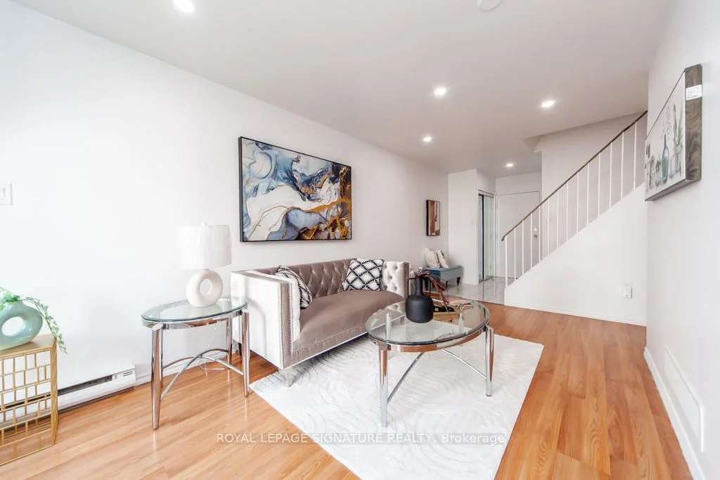 100 Mornelle Court 2073, Toronto E09, ON M1E 4X2