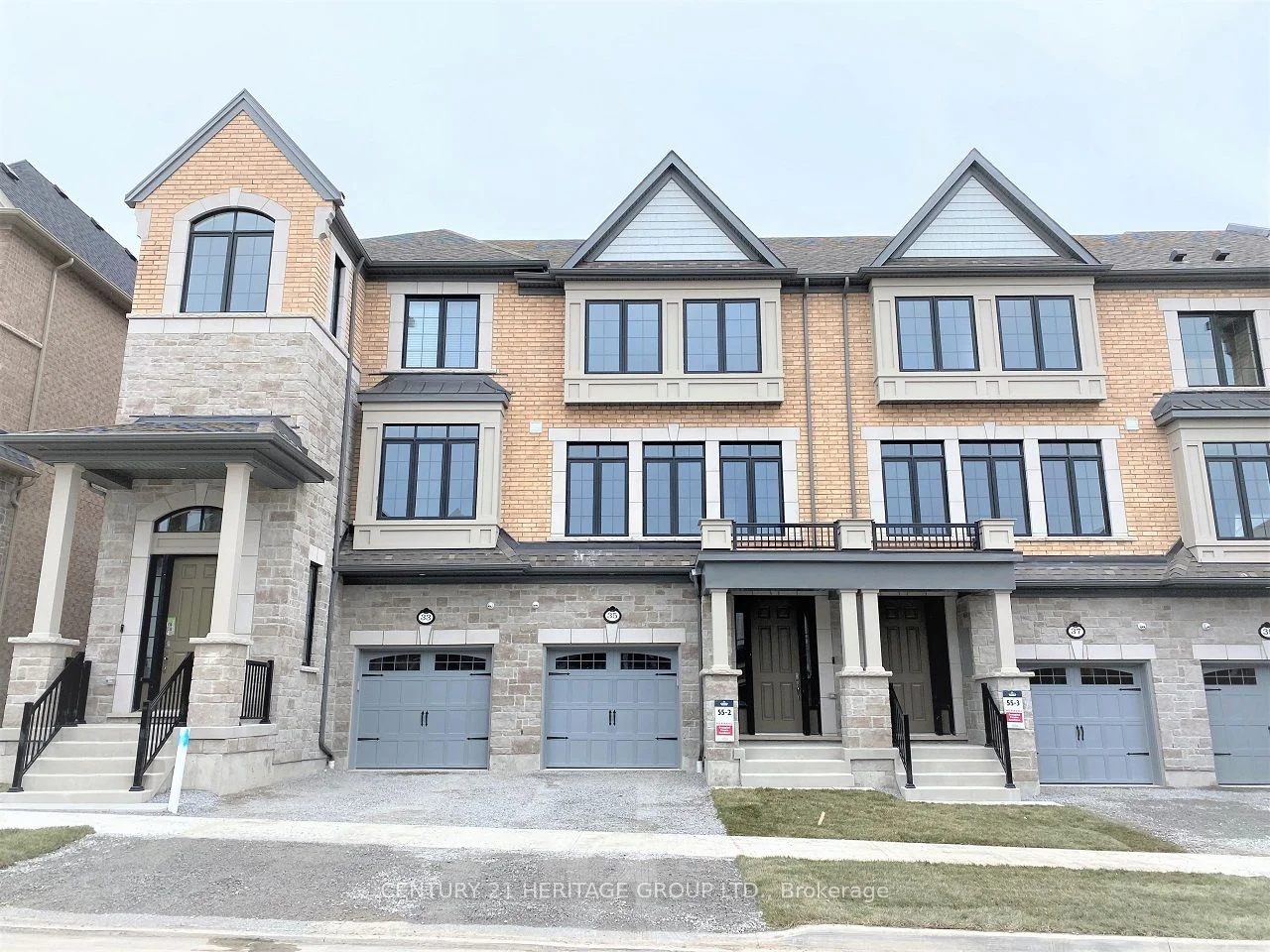 35 Gillivary Drive, Whitby, ON L1P 0C9