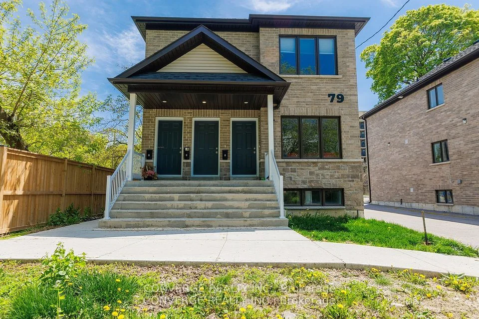 79 Hogarth Street Lower, Oshawa, ON L1H 1Y5