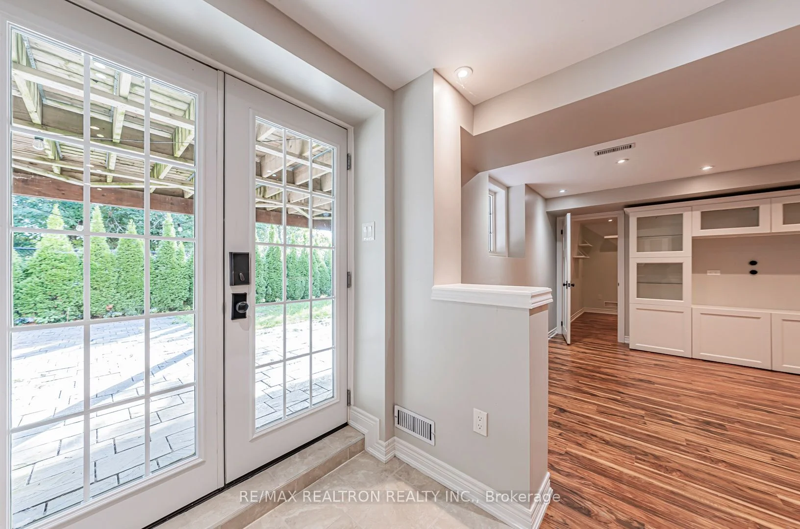 44 Moynahan Crescent Bsmt, Ajax, ON L1Z 1P1