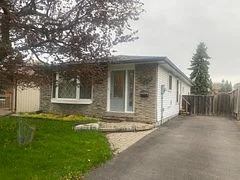 1300 Belair Crescent, Oshawa, ON L1K 1H1