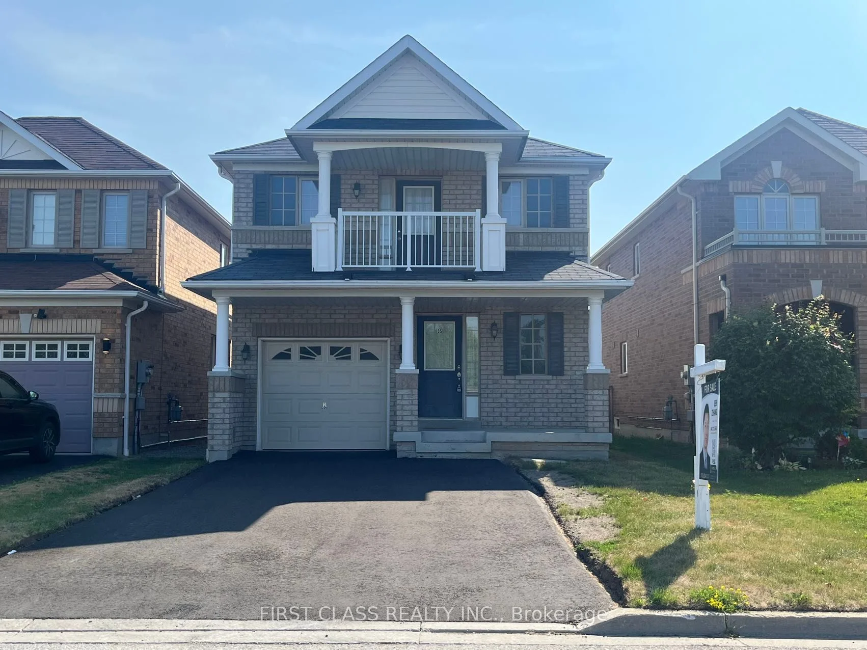 35 Kirkland Place, Whitby, ON L1P 1X3