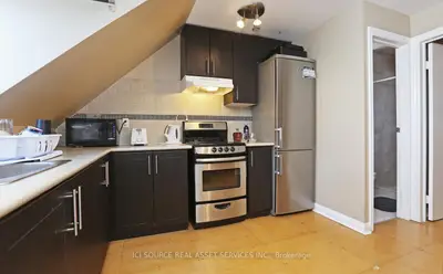 Triplex in Toronto