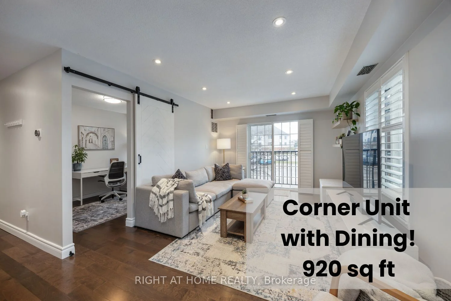102 Aspen Springs Drive 206, Clarington, ON L1C 5N6