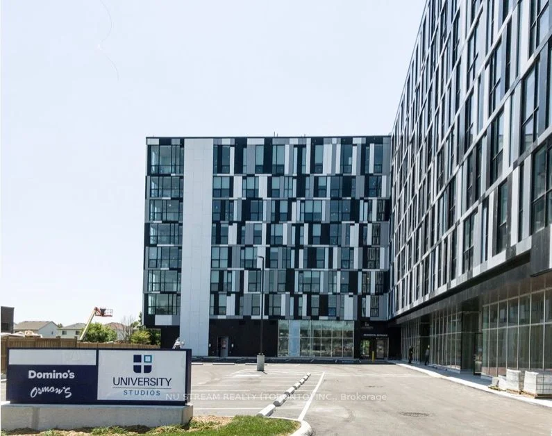 1900 Simcoe Street N 424, Oshawa, ON L1G 4Y3