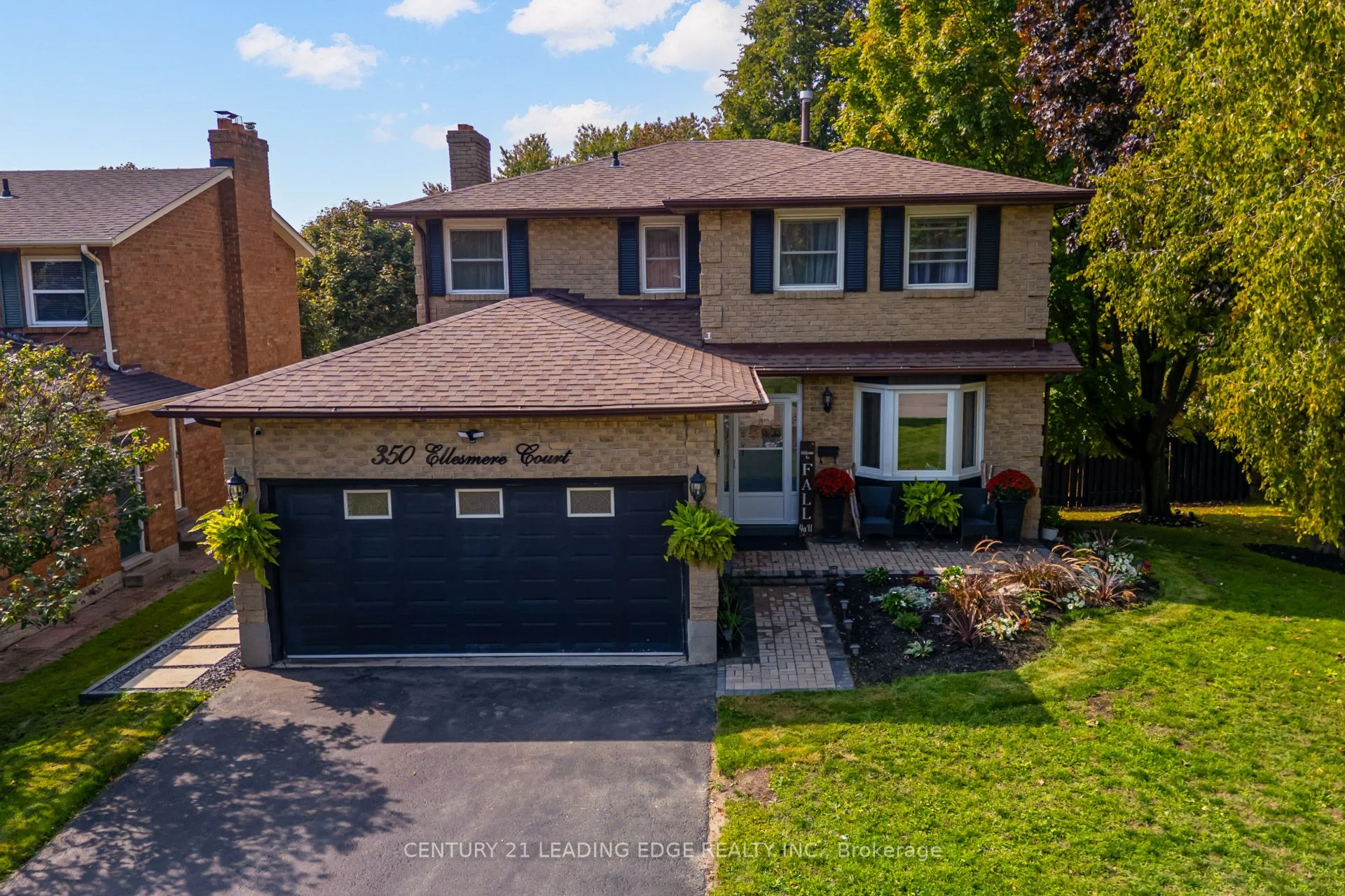 350 Ellesmere Court, Oshawa, ON L1H 8E6