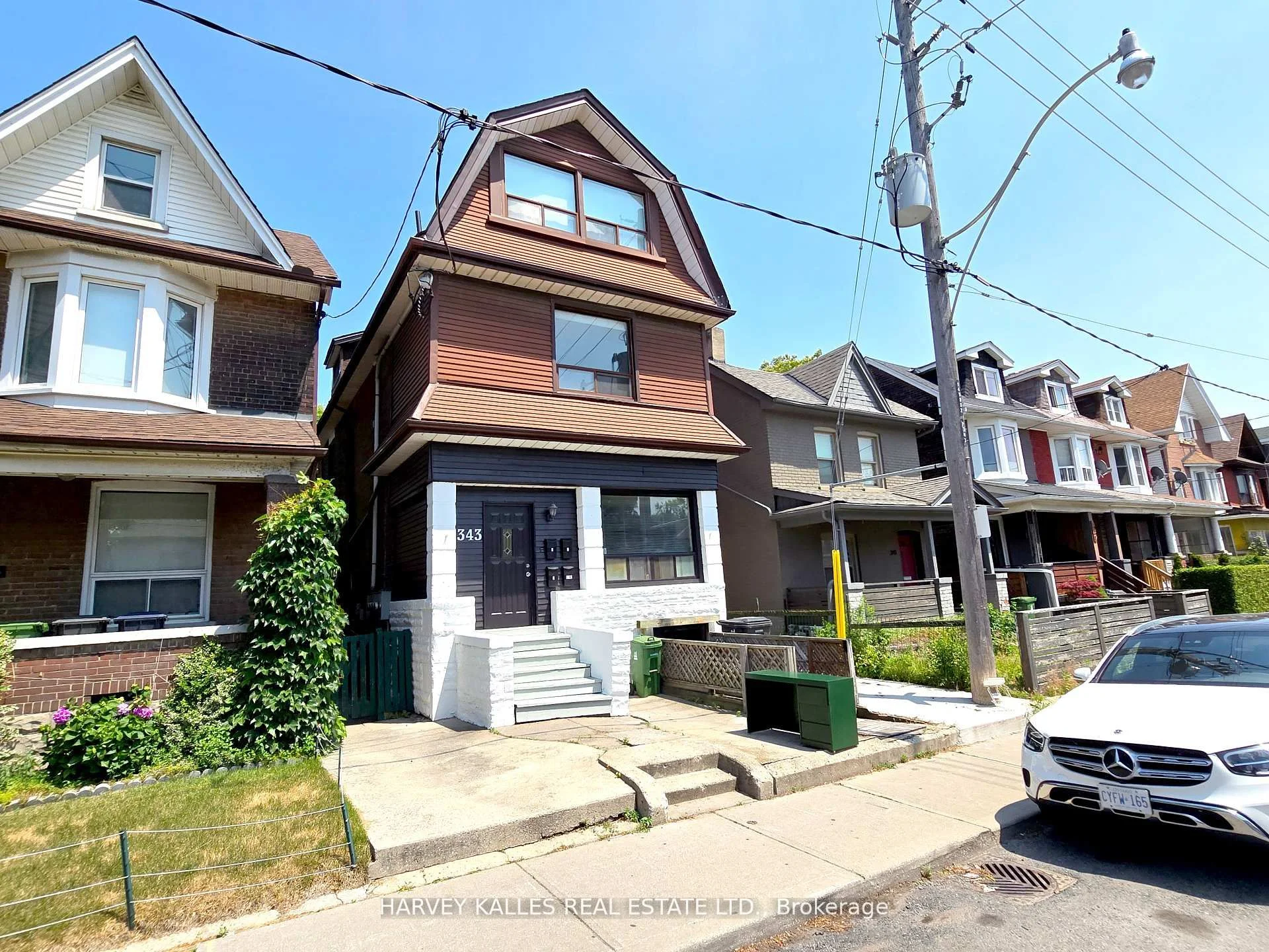 343 Greenwood Avenue, Toronto E01, ON M4L 2R6