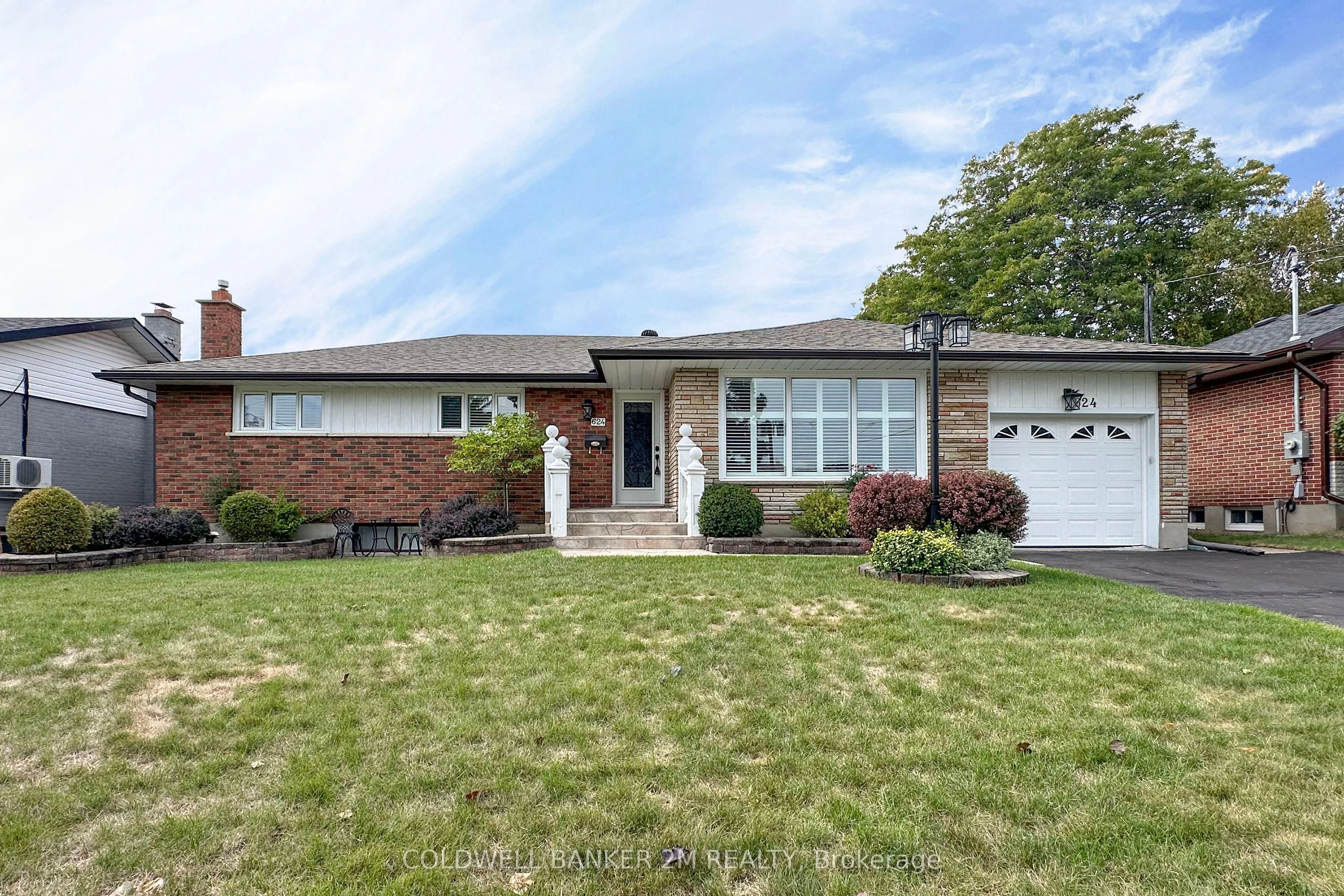624 Gibbons Street, Oshawa, ON L1J 4Z8