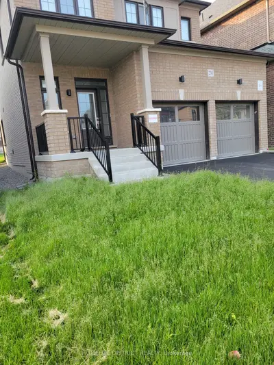 Detached in Clarington
