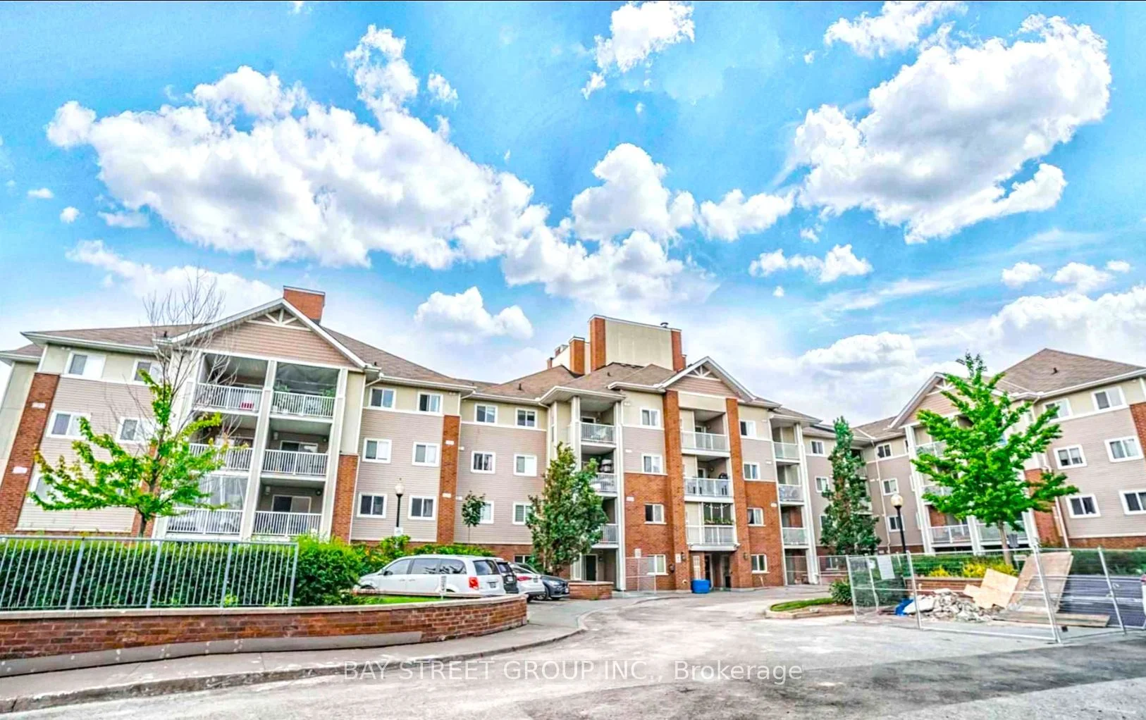 Condo Apartment in Toronto