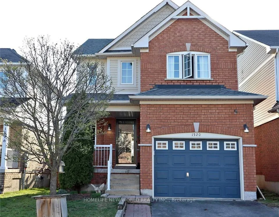 Detached in Oshawa