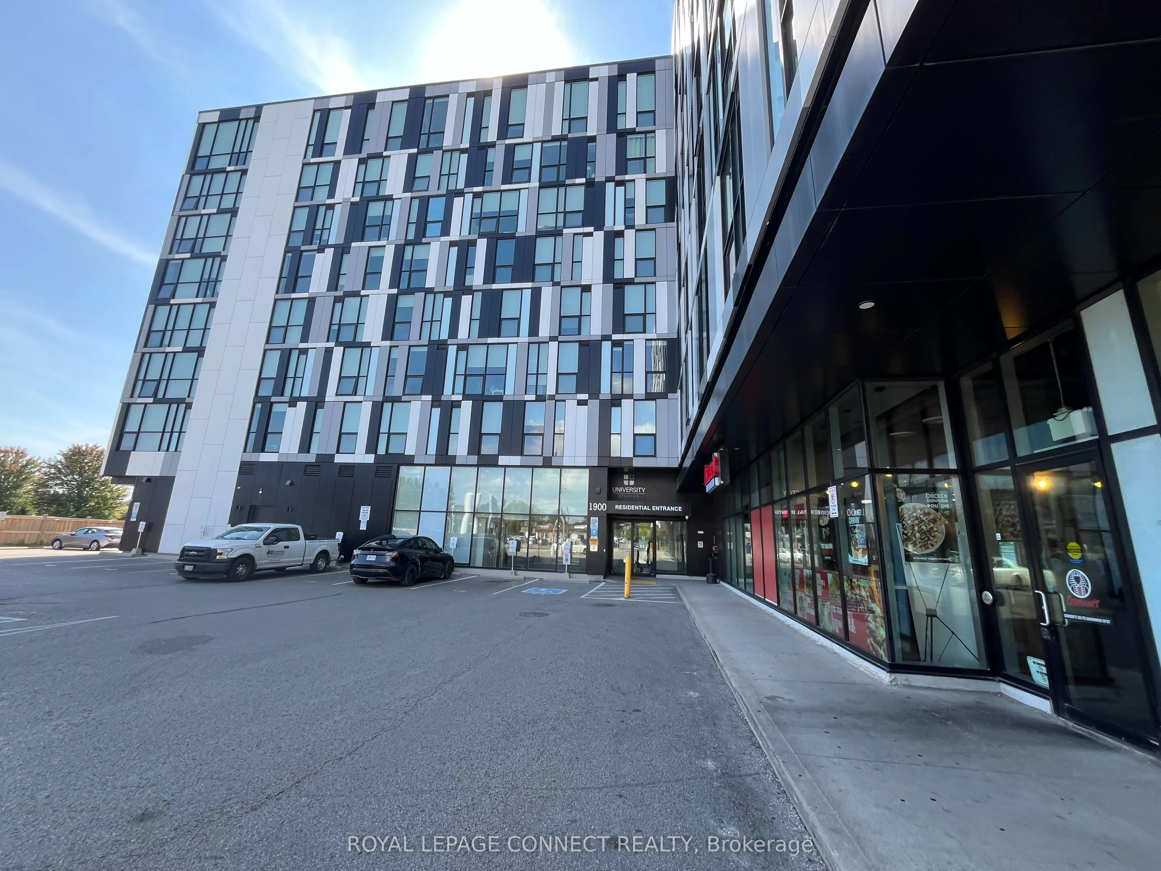 1900 Simcoe Street N 731, Oshawa, ON L1G 4Y3
