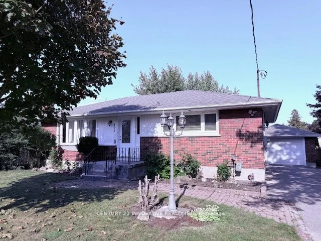 Detached in Oshawa