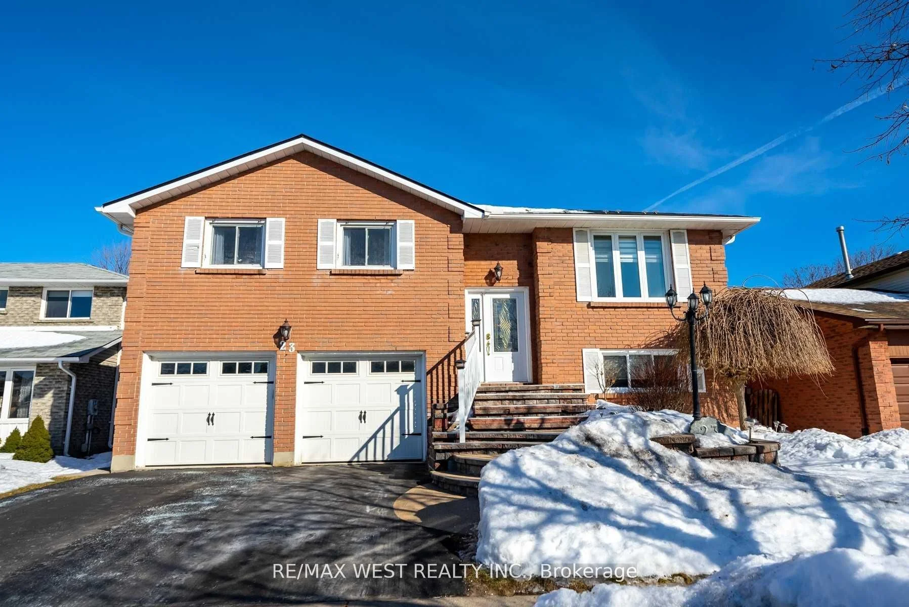 23 Bruntsfield Street Main Fl, Clarington, On L1e 1b5