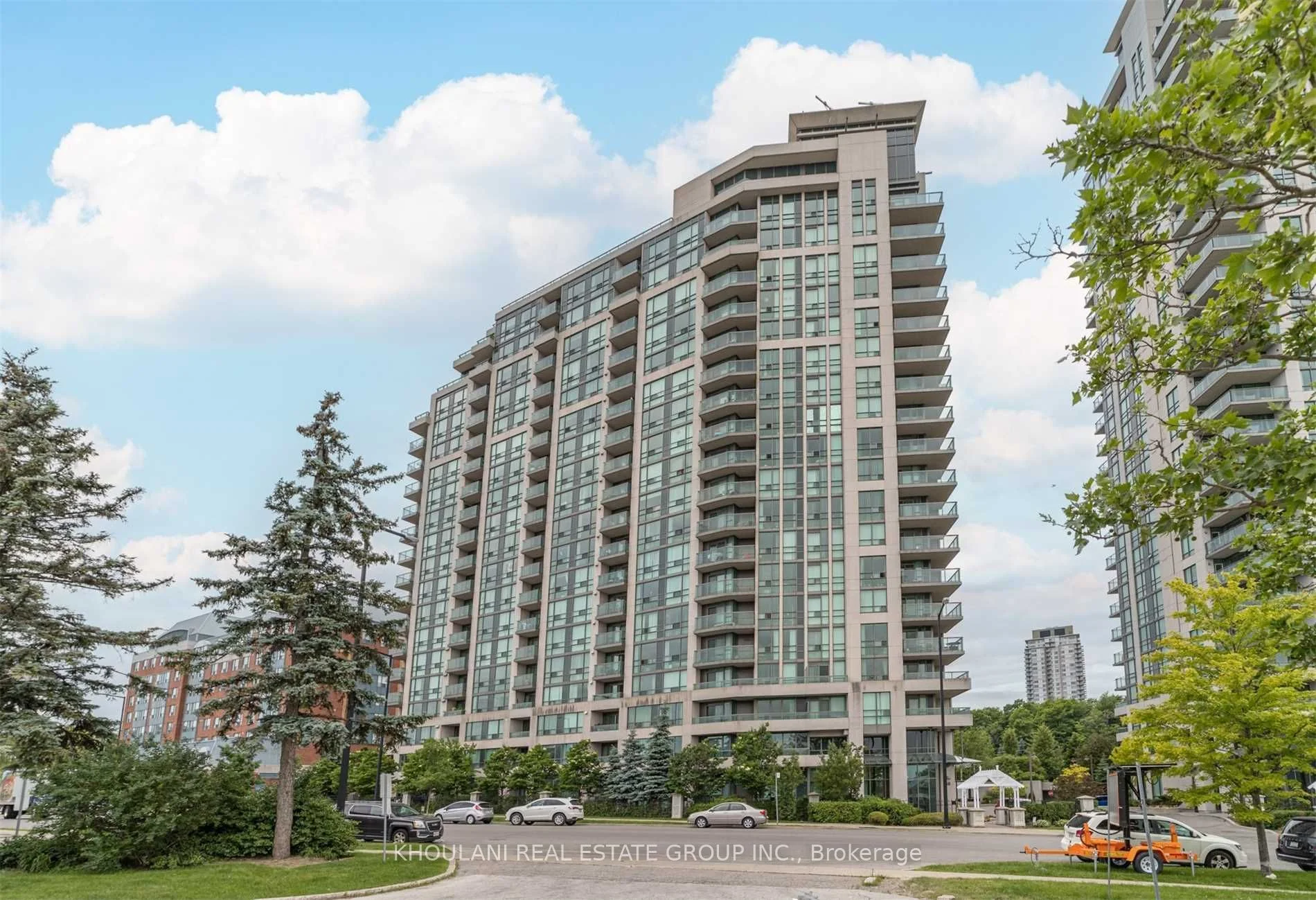 Condo Apartment in Toronto
