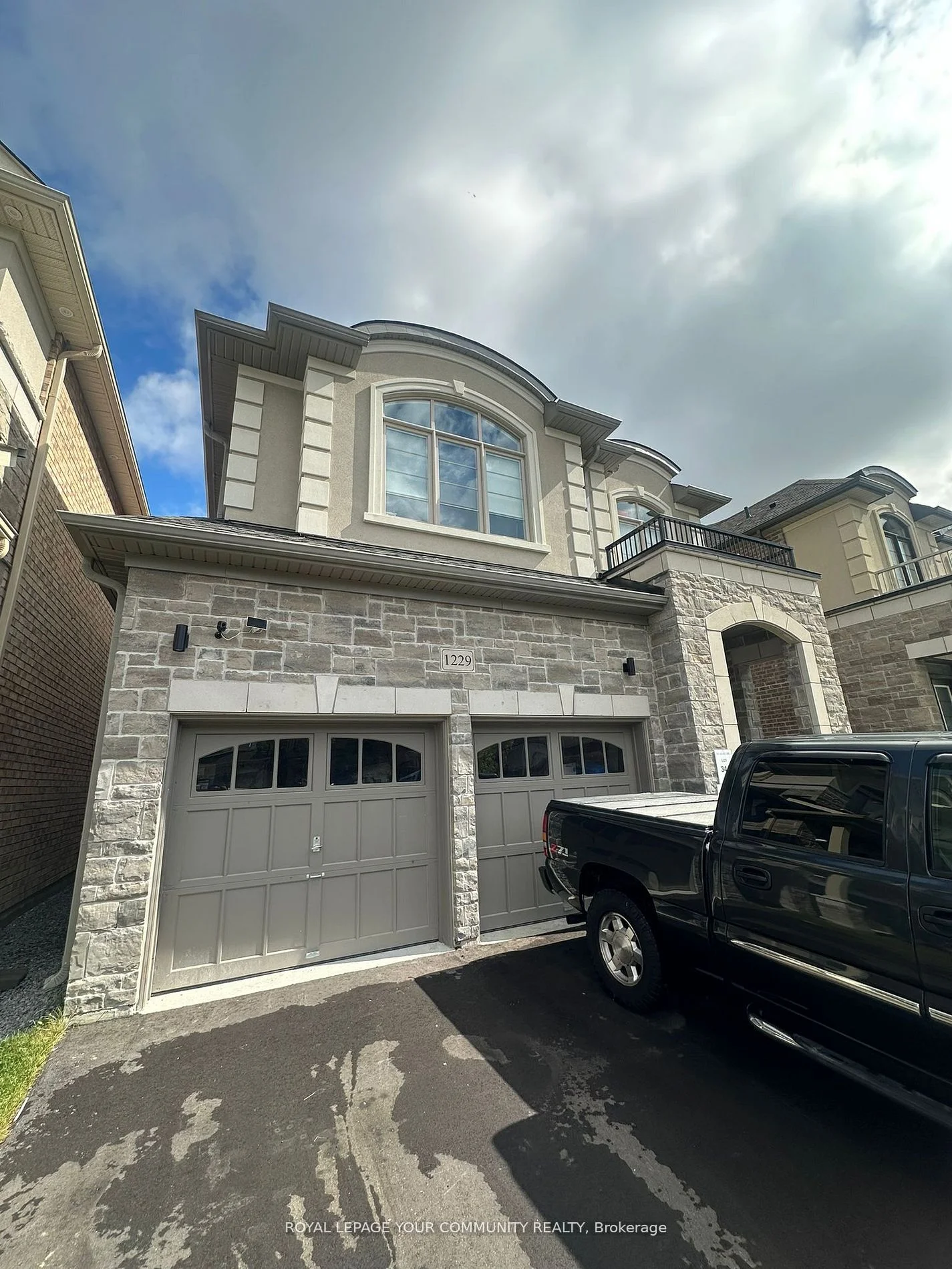 1229 Shankel Road Bsmnt, Oshawa, On L1k 3g2
