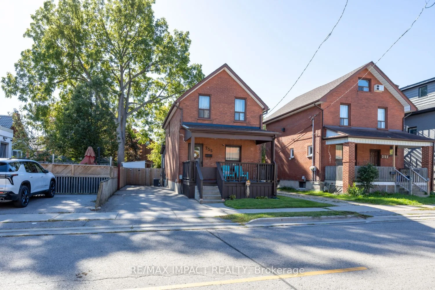 255 Arthur Street E, Oshawa, ON L1H 1N5