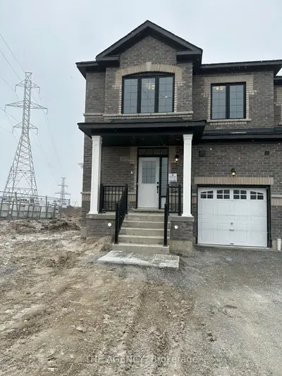 Att/Row/Townhouse in Pickering