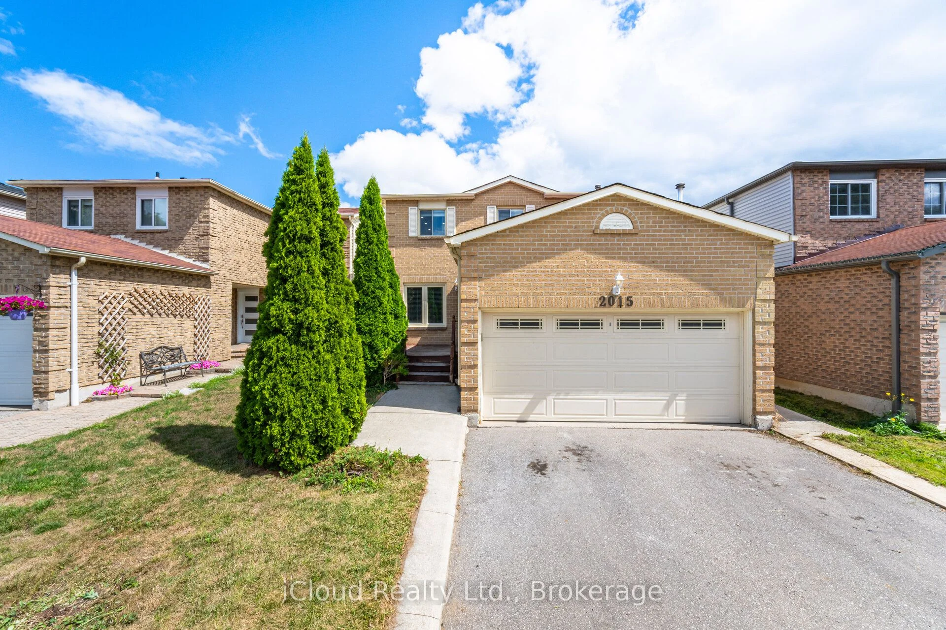 Detached in Pickering