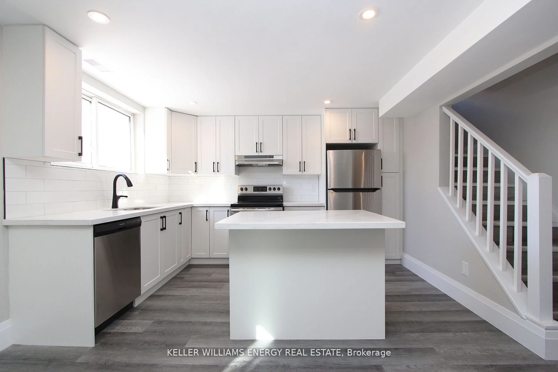 634 Wilson Road N Lower, Oshawa, ON L1G 6E9