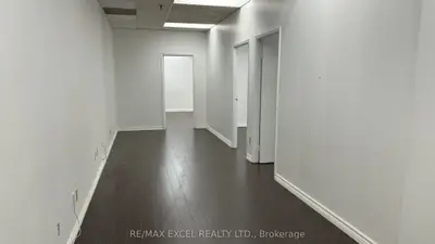 55 Nugget Avenue 211, Toronto, On M1s 3l1