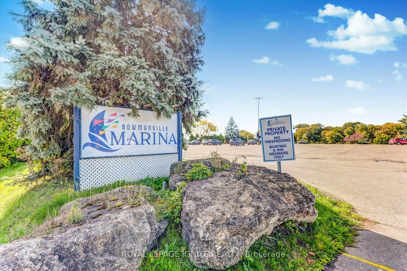 70 Port Darlington Road 212, Clarington, ON L1C 6T9