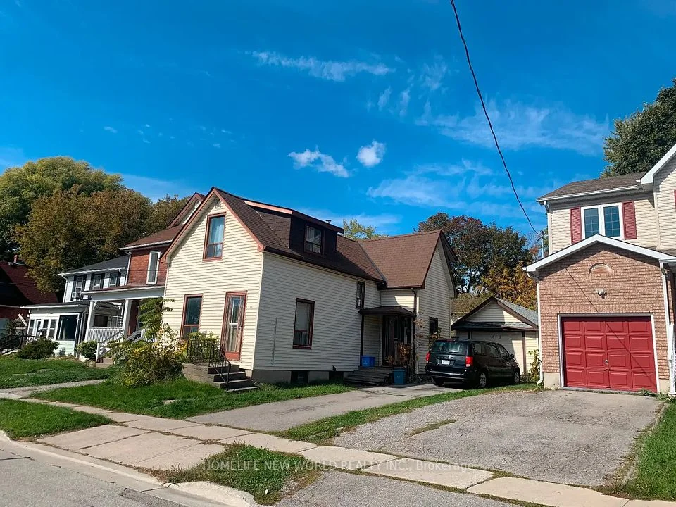 50 Brock Street E, Oshawa, ON L1G 1R9