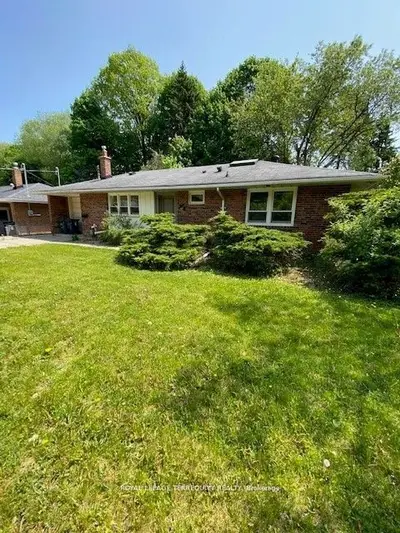 Detached in Toronto